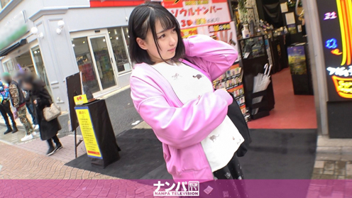 

マジ軟派、初撮。 1812 原宿で服飾学生をナンパ！ホテルに連れ込み恋愛トークからの下着チェックからのSEX！ハタチのハリのあるEカップおっぱいとプリケツ！おチ●ポINで可愛らしい喘ぎ声が！ 