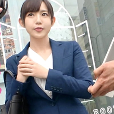 【完璧な美尻妻と中出し不倫】可愛すぎる童顔人妻！なのにちゃんとした大人のギャップにグッとくる！！旅の最後は年下チ●コに発情して「今日だけは何しても浮気じゃないっ」って、口、顔、膣内に射精されて無理あるよ奥さん！！！：今日、会社サボりませんか？24in池袋